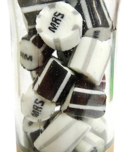 Mr & Mrs Luxe Rock Candy (100g Jar) 4 Mr & Mrs Luxe Rock Candy (100g Jar) - Image 2
