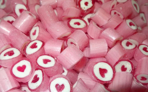 Rock Candy - Pink And White - Heart Center (1kg Bag) - Image 3