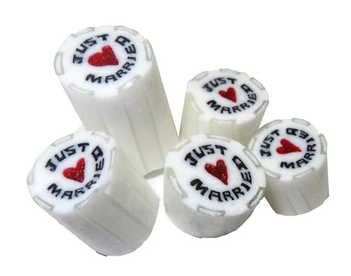 Rock Candy - All White - "Just Married" Red Heart Center (1kg Bag) 4 Rock Candy - All White - "Just Married" Red Heart Center (1kg Bag) - Image 2